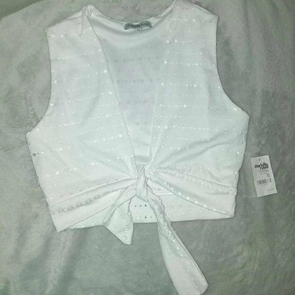 NWT Charlotte Russe tie-front crop top XS